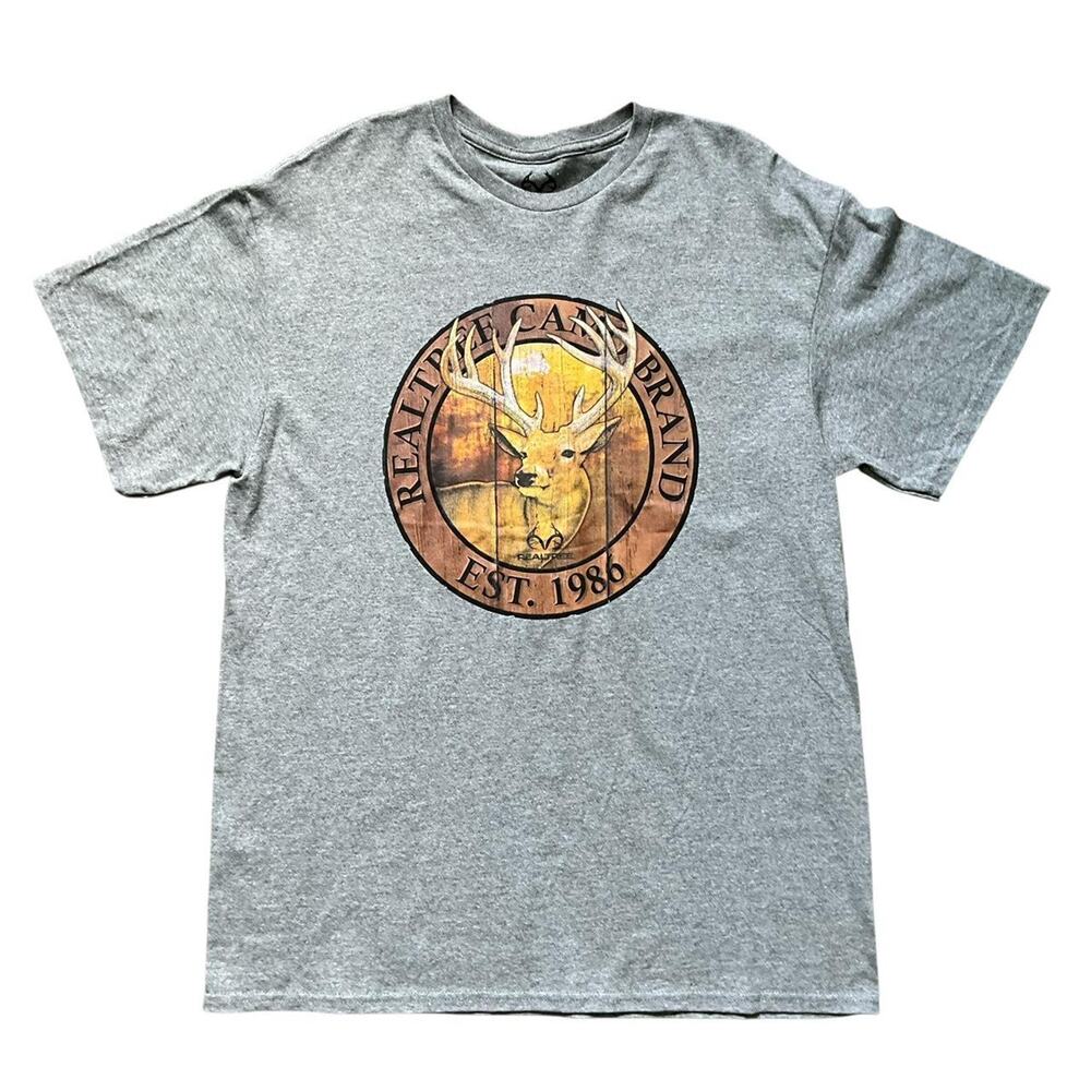 Realtree Camo Brand Graphic Tee: 90s, Y2K, Modern